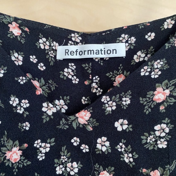 Reformation Marlowe Dress - Picture 4 of 5